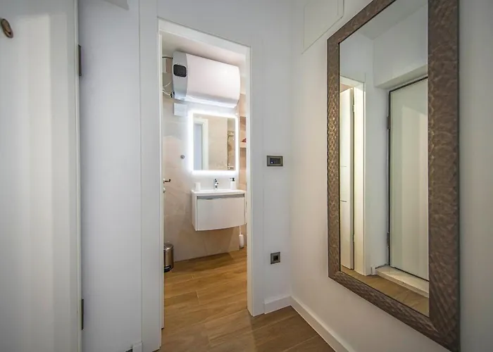 Sunrise View Balcony 公寓